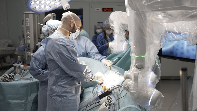 bitrack system with lluis peri in the operating room