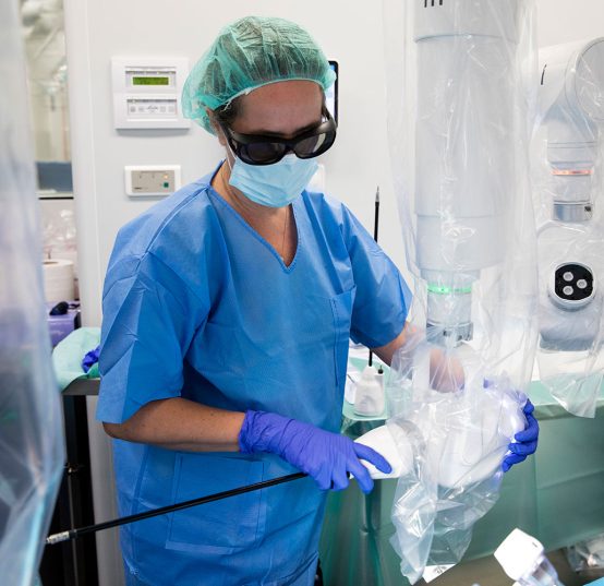 JAUME AMAT PRESENTS ROB SURGICAL’S BITRACK ON <span></noscript><img class=